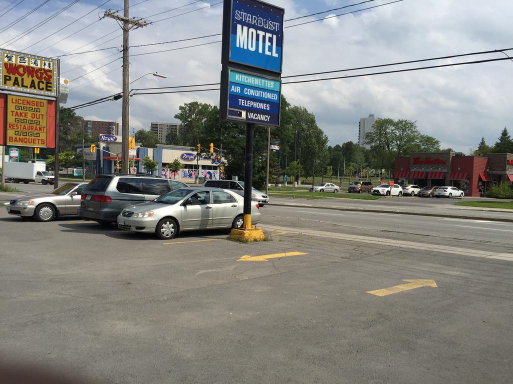 Stardust Motel Ottawa Buitenkant foto